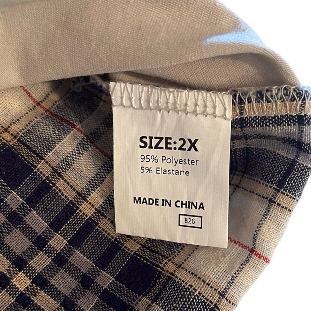 New Off-white,  Navy Blue Mixed Print Half Button Pullover Top Plus Size 2X - Picture 9 of 9